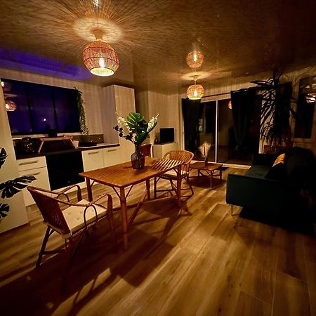 Les Tropiques De La Baie Apartment Ponthoile Екстериор снимка